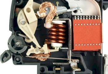 Автоматический выключатель АЕ 1031  МТ   16А 6кА