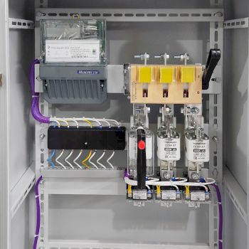 Инвентарное вводно-распределительное устройство ИВРУ-1-630 IP31  с УЧЕТОМ   , корпус1400(1700)х600(700)х400 мм  (ручка внутри, счетчик Меркурий 230)
