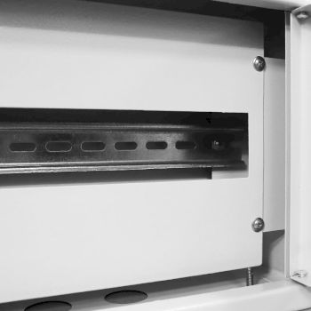 Корпус щита распределительный навесной ЩРН-15з (220х360х120мм) IP31 УХЛ3